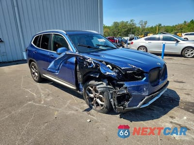 Czwarte zdjęcie samochodu z boku: 2024 BMW X3 SDRIVE30I VIN:5UX43DP09R9U81119 - miniatura