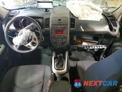 Zdjęcie 8 z 14 samochodu: 2012 KIA SOUL + VIN:KNDJT2A66C7377616 - miniatura