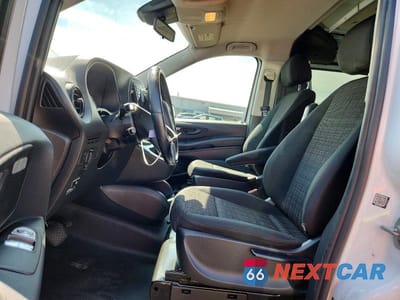 Zdjęcie 7 z 14 samochodu: 2016 MERCEDES-BENZ METRIS DELIVERY VAN VIN:WD3PG2EA8G3093019 - miniatura