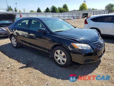 Czwarte zdjęcie samochodu z boku: 2007 TOYOTA CAMRY LE VIN:4T1BE46K07U014456 - miniatura