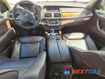 Zdjęcie 8 z 12 samochodu: 2010 BMW X5 XDRIVE35D VIN:5UXFF0C5XALT84349 - miniatura