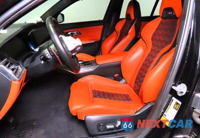 Zdjęcie 9 z 10 samochodu: 2021 BMW M3 COMPETITION VIN:WBS33AY01MFK86175 - miniatura