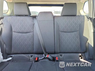 Zdjęcie 10 z 13 samochodu: 2025 TOYOTA COROLLA CROSS LE VIN:7MUCAAAG9SV123555 - miniatura