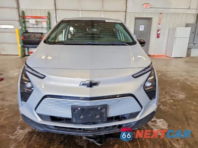 Piąte zdjęcie samochodu w środku: 2022 CHEVROLET BOLT EV 1LT VIN:1G1FW6S06N4103067 - miniatura