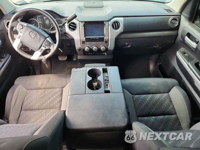 Zdjęcie 8 z 12 samochodu: 2020 TOYOTA TUNDRA SR5 VIN:5TFDY5F11LX917578 - miniatura