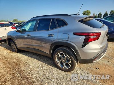 Drugie zdjęcie samochodu z przodu: 2025 CHEVROLET TRAX 1LT VIN:KL77LHEP6SC244194 - miniatura