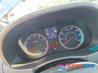 Zdjęcie 9 z 13 samochodu: 2017 HYUNDAI ACCENT SE VIN:KMHCT5AE2HU325468 - miniatura