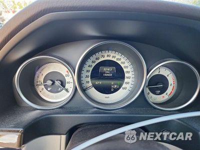 Zdjęcie 9 z 12 samochodu: 2016 MERCEDES-BENZ E 250 BLUETEC VIN:WDDHF9HBXGB200965 - miniatura