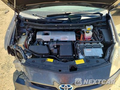 Zdjęcie 11 z 12 samochodu: 2011 TOYOTA PRIUS THREE VIN:JTDKN3DU2B5320063 - miniatura