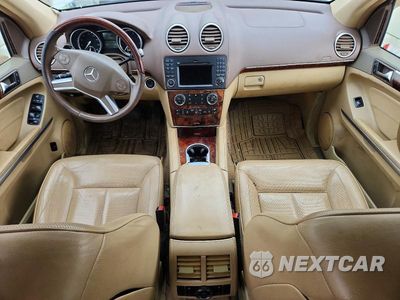 Zdjęcie 8 z 13 samochodu: 2012 MERCEDES-BENZ GL 550 4MATIC VIN:4JGBF8GE0CA765761 - miniatura