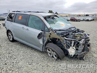 Czwarte zdjęcie samochodu z boku: 2014 TOYOTA SIENNA LE VIN:5TDKK3DC4ES407932 - miniatura