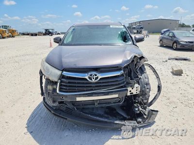 Piąte zdjęcie samochodu w środku: 2016 TOYOTA HIGHLANDER LIMITED VIN:5TDYKRFH9GS168564 - miniatura