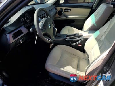 Zdjęcie 7 z 12 samochodu: 2009 BMW 328 XI SULEV VIN:WBAPK53539A509727 - miniatura