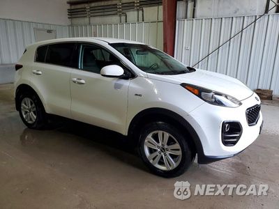Czwarte zdjęcie samochodu z boku: 2017 KIA SPORTAGE LX VIN:KNDPMCAC6H7223109 - miniatura