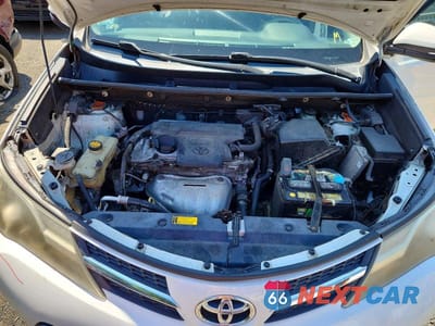 Zdjęcie 12 z 13 samochodu: 2015 TOYOTA RAV4 XLE VIN:2T3RFREV7FW373264 - miniatura