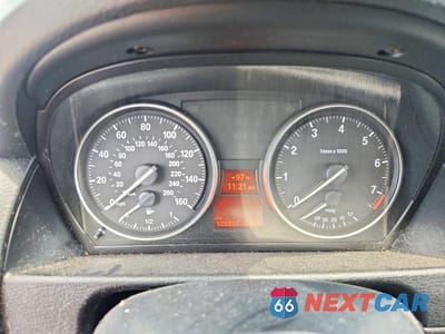 Zdjęcie 9 z 13 samochodu: 2014 BMW X1 SDRIVE28I VIN:WBAVM1C58EVW53383 - miniatura