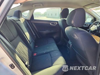 Zdjęcie 10 z 12 samochodu: 2018 NISSAN SENTRA SV VIN:3N1AB7APXJL622826 - miniatura