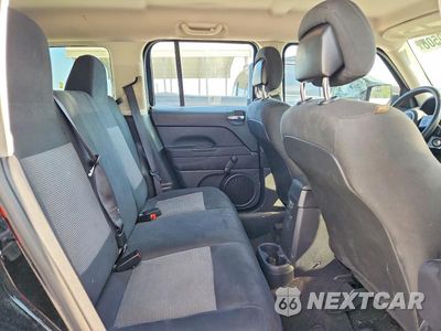 Zdjęcie 11 z 13 samochodu: 2015 JEEP PATRIOT SPORT VIN:1C4NJPBB0FD171309 - miniatura