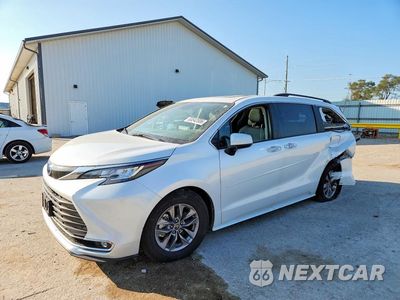 2023 TOYOTA SIENNA XLE 5TDJRKEC2PS173311 - główne zdjęcie licytacji z USA - miniatura