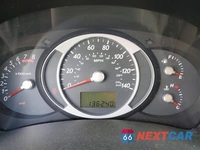 Zdjęcie 9 z 14 samochodu: 2008 HYUNDAI TUCSON GLS VIN:KM8JM12BX8U755556 - miniatura