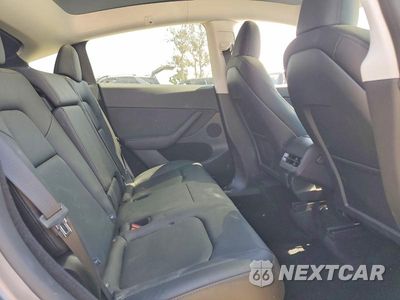 Zdjęcie 11 z 13 samochodu: 2025 TESLA MODEL Y VIN:7SAYGDED1SF311932 - miniatura