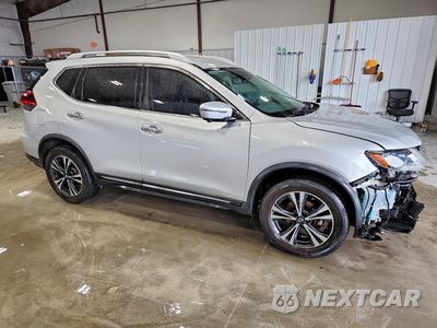 Czwarte zdjęcie samochodu z boku: 2018 NISSAN ROGUE SL VIN:JN8AT2MV3JW316945 - miniatura