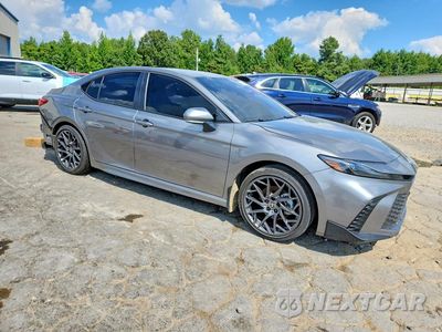 Czwarte zdjęcie samochodu z boku: 2026 TOYOTA CAMRY SE VIN:4T1DAACK0TU664535 - miniatura