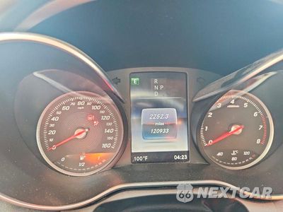 Zdjęcie 9 z 13 samochodu: 2016 MERCEDES-BENZ C 300 VIN:55SWF4JBXGU142835 - miniatura