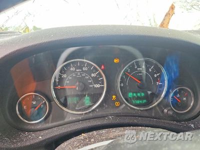 Zdjęcie 9 z 13 samochodu: 2018 JEEP WRANGLER UNLIMITED SAHARA VIN:1C4HJWEG2JL825174 - miniatura