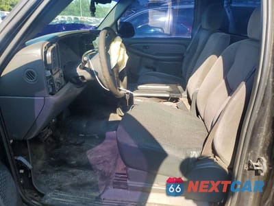 Zdjęcie 7 z 12 samochodu: 2003 GMC NEW SIERRA C1500 VIN:1GTEC14XX3Z130569 - miniatura