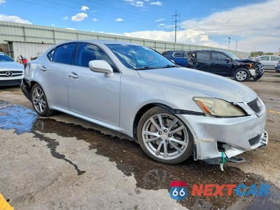 Czwarte zdjęcie samochodu z boku: 2006 LEXUS IS 350 VIN:JTHBE262865003642 - miniatura