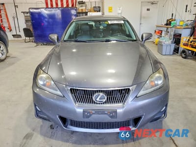 Piąte zdjęcie samochodu w środku: 2012 LEXUS IS 250 VIN:JTHCF5C20C5060341 - miniatura