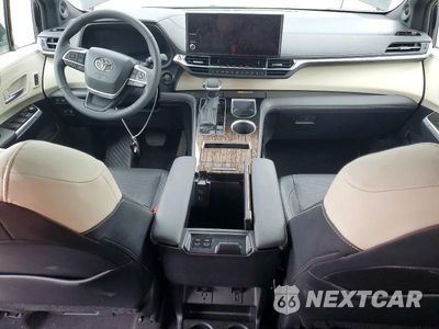 Zdjęcie 8 z 13 samochodu: 2026 TOYOTA SIENNA LIMITED 7-PASSENGER VIN:5TDZSKFC3TS249862 - miniatura
