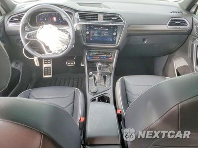 Zdjęcie 8 z 12 samochodu: 2024 VOLKSWAGEN TIGUAN SEL R-LINE BLACK VIN:3VV4B7AX0RM068150 - miniatura