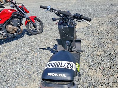 Zdjęcie 6 z 9 samochodu: 2022 HONDA NPS50 VIN:JH2AF5816NK902538 - miniatura