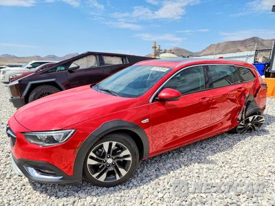 2018 BUICK REGAL TOURX ESSENCE W04GV8SX5J1147722 - główne zdjęcie licytacji z USA - miniatura