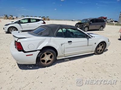 Trzecie zdjęcie samochodu z tyłu: 2004 FORD MUSTANG VIN:1FAFP44654F204653 - miniatura