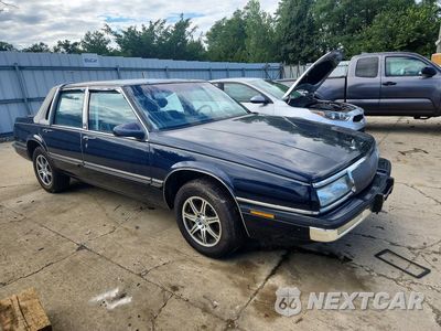 Czwarte zdjęcie samochodu z boku: 1990 BUICK LESABRE LIMITED VIN:1G4HR54C0LH449576 - miniatura