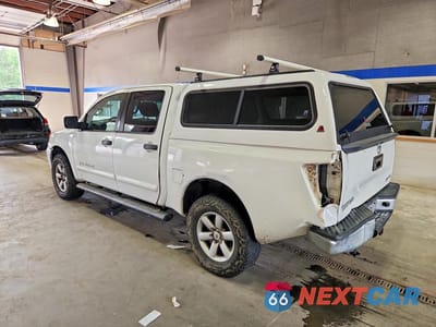 Drugie zdjęcie samochodu z przodu: 2013 NISSAN TITAN S VIN:1N6AA0EJ2DN303323 - miniatura