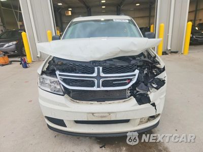 Piąte zdjęcie samochodu w środku: 2018 DODGE JOURNEY SE VIN:3C4PDCAB6JT277096 - miniatura