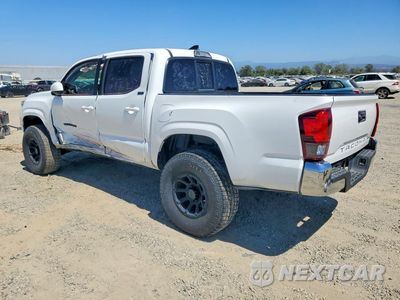 Drugie zdjęcie samochodu z przodu: 2018 TOYOTA TACOMA SR5 VIN:5TFAX5GN1JX119456 - miniatura