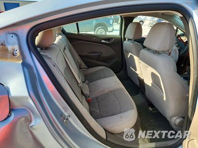 Zdjęcie 10 z 13 samochodu: 2017 CHEVROLET CRUZE LT VIN:1G1BE5SMXH7204811 - miniatura