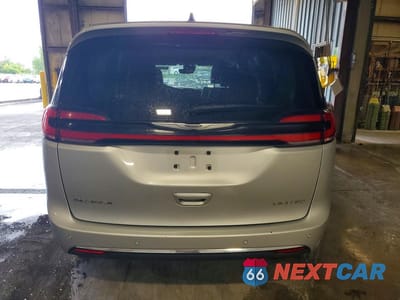 Zdjęcie 6 z 13 samochodu: 2023 CHRYSLER PACIFICA LIMITED VIN:2C4RC1GG8PR533401 - miniatura