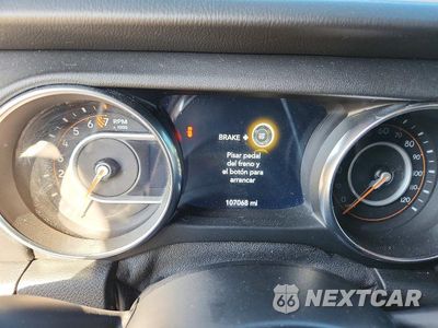 Zdjęcie 9 z 12 samochodu: 2018 JEEP WRANGLER UNLIMITED SAHARA VIN:1C4HJXEG2JW311216 - miniatura
