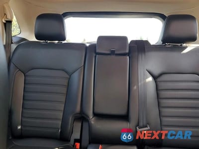 Zdjęcie 10 z 13 samochodu: 2018 FORD EDGE SEL VIN:2FMPK3J97JBC25292 - miniatura
