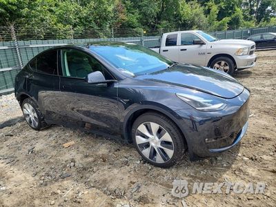 Czwarte zdjęcie samochodu z boku: 2024 TESLA MODEL Y VIN:7SAYGDEE5RF991935 - miniatura