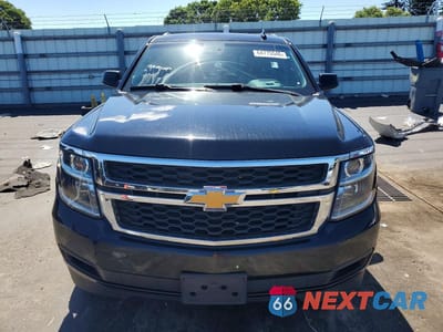 Piąte zdjęcie samochodu w środku: 2020 CHEVROLET TAHOE K1500 LT VIN:1GNSKBKC0LR111239 - miniatura