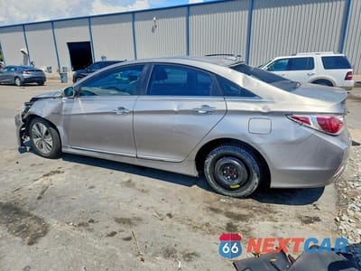 Drugie zdjęcie samochodu z przodu: 2013 HYUNDAI SONATA HYBRID VIN:KMHEC4A47DA080852 - miniatura