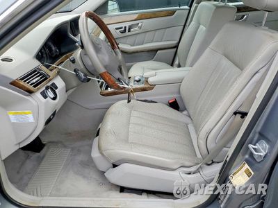 Zdjęcie 7 z 12 samochodu: 2011 MERCEDES-BENZ E 550 4MATIC VIN:WDDHF9AB3BA361022 - miniatura