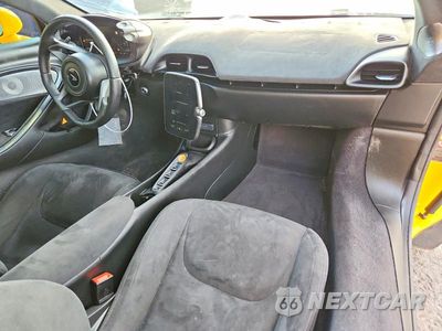 Zdjęcie 8 z 13 samochodu: 2025 MCLAREN AUTOMOTIVE ARTURA VIN:SBM16BEA2SW002985 - miniatura